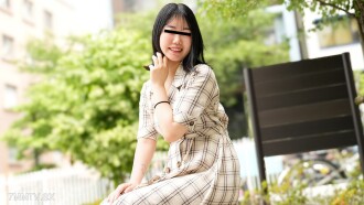 唾液與愛液的混合物！已婚婦女激烈的PtoM性交！荒川美惠