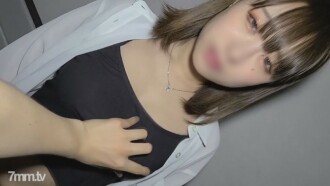 F Cup eingeschnürter Körper + süß + charmant ◎! Anfeuerung eines Klavierlehrers, Vaginal-Cumshot und Bukkake auf den Arsch.