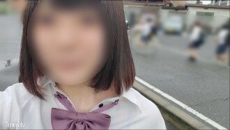 Kindheitsfreund Yume-chan! Selfie-Belichtung in der Schule