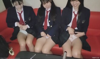 Le rare travail de nuit d'une écolière pour filles dans un magasin de bonbons 做一份 avec un travail simultané... Après cela, Kazutomo Yotomo a commencé.