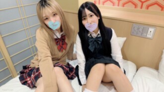 [Sem censura/Reverso 3P] ``A diretora com as melhores notas na escola japonesa é a primeira garota delinquente em um relacionamento?'' Uma história sobre o palácio interior de Jeezies. 
