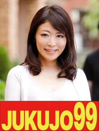 [Forty-something] Sex under the same roof: Ryoka Aoyama - Doing it in the living room means you'll be seen.